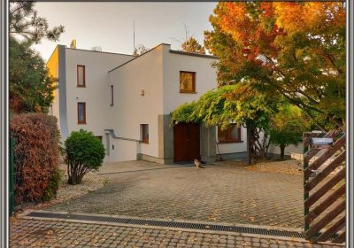 TopSenec - Lakeside Home